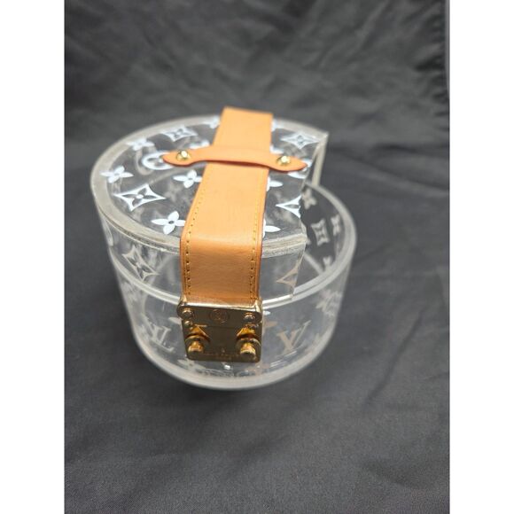 Louis Vuitton Authentic *DAMAGED* Scott Box - Picture 1 of 7